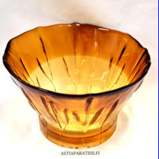 HUMPPILA LASI,Kurjenmiekka Lasimaljakko,Korkeus n. 13,5 cm, leveys n.22 cm,1 kpl,68�/kpl ( Tuote nro / Item #271MA )