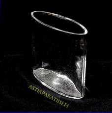 IITTALA,Ovalis 3036 kirkas maljakko,Design:Tapio Wirkkala,signeerattu , Valmistettu 1959-1966 ja uudelleen vuonna 1977, Korkeus n.10,2 cm, halkaisija n. 11,7 cm x 4,5 cm, 1 kpl,152� /kpl ( Tuote nro / Item #308MA )