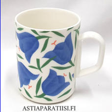 ARABIA,Balladi teemuki, Design: Heikki Orvola.Suunniteltu vuonna 1996-97,korkeus n.9,8 cm, halkaisija n.7,4 cm, 5 kpl,46�/kpl ( Tuote nro 183 P )