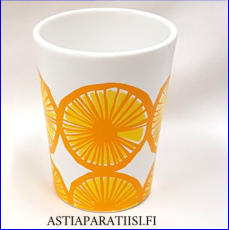 MARIMEKKO, Appelsiini oranssi v�ri ilman kahvaa "korvaton"muki,korkeus n.10,4 cm, halkaisija n.7,8 cm, ,0 kpl,( Tuote nro 238 P )