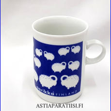 AARIKKA, Sinivalkoinen p�ssit muki jossa koristeena Aarikan p�ssit,korkeus n.8,8 cm, halkaisija n.6,3 cm, 1 kpl, 18 �/kpl,( Tuote nro 274 P )