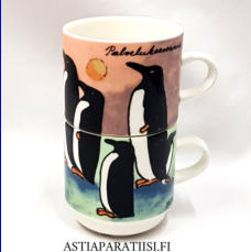ARABIA,Kuppileikki pingviinit kuppipari .Design: Helj� Liukko-Sundstr�m,Valmistusvuosi 1990,korkeus n.7,8 cm, halkaisija n.8,2 cm,yht., 78 � ( Tuote nro 319 P )