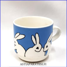 ARABIA, Kuppileikki muki.Design: Helj� Liukko-Sundstr�m,Valmistusvuosi 1990,korkeus n.7,2 cm, halkaisija n.7 cm,1 kpl., 38 �/kpl ( Tuote nro 322 P )