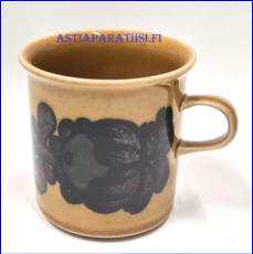 ARABIA, Otso muki, Design:Raija Uosikkinen,Kupin korkeus n.9 cm, halkaisija n. 8,5 cm, Suunniteltu vuonna 1975-78, 1 kpl,38�/kpl ( Tuote nro 417P)