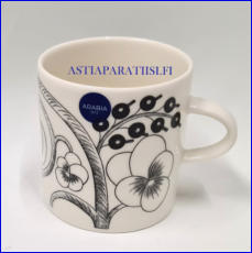 ARABIA.Paratiisi, teekuppi , mustavalkoinen Design:Birger Kaipiainen, Tuotannossa, 2015,Kupin korkeus n.8 cm, halkaisija n.7,5 cm, 2 kpl, 29 �/kpl,( Tuote nro 434 P )