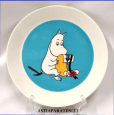 ARABIA,Muumi matala lautanen Muumipeikko turkoosi ,Moomin Plate, Moomintroll Turquoise (2013-),Design:Tove Slotte-Elevant, halkaisija n. 19,5 cm, 6 kpl,32�/kpl,( Tuote nro 230M )'
