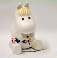 ARABIA,Muumi figuuri, Niiskuneiti,Moomin Figure, Snorkmaiden (2008-2012),Design:Tuulikki Pietil�,Korkeus n. 11,5 cm, 0 kpl,( Tuote nro 243M )'