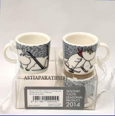 ARABIA, Muumi Hiiht�en kera herra Virkkunen, minimukit 2014,Moomin mini mug, Skiing With Mr Brisk (winter season mini mugs 2014),Design:Tove Slotte-Elevant / Tove Jansson,4 kpl,48�/ yht.( Tuote nro 286M )