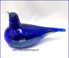 NUUTAJ�RVI,Y�tiira Yrityslintu / Art Glass Bird, Night Tern, Limited Edition, numeroitu E.Ahlstr�m Oy,xxx/500,Design: Oiva Toikka Nuutaj�rvi Notsj�,Signeerattu / Signature,mitat n. 22,5cm x 10 cm,1kpl,480� ( Tuote nro / Item #112T)
