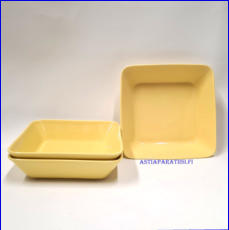 IITTALA,Teema.keltainen neli�vati, BA malli, Design:Kaj Franck,Korkeus n. 4,5 cm, leveys 17 cm x 17 cm,3 kpl, 28 �/kpl ( Tuote nro 335R )