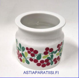 ARABIA,pomona Iso purnukka, puolukka Ilman kantta,Design:Raija Uosikkinen,Tuotannossa,1965-73-luku,korkeus:n.8,5 cm, Halkaisija: n.10 cm,1kpl,65�( Tuote nro 117Y )