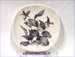 ARABIA,Sein�lautanen "Cypripedium calceolus" (WWF), Design: Mary Grierson,Mitat Korkeus n. 12 cm, leveys n. 12 cm,1kpl.28�/kpl,( Tuote nro 214AM )