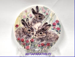 ARABIA,Fauna sein�lautanen Kanit, Design:Tuula Lappalainen,Mitat Halkaisija,n. 12 cm,1kpl.45�/kpl,( Tuote nro 224AM )
