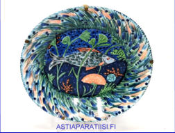 ARABIA, Fasaani lautanen, Pro Arte 1994, matala kalalautanen,Design:Dorrit von Fieandt,Tuotannossa 1994, alkuper�istuotantoa.leveys 26 cm,1 kpl,235�/kpl, ( Tuote nro 304AM )