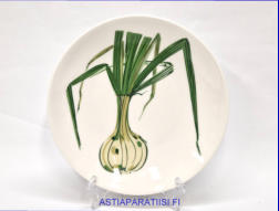 ARABIA, Kes�sipuli koristelautanen, Vihre� linja, Design:Gunvor-Olin Gr�nqvist,Mitat n. 21,5 cm,1kpl.45�/kpl,( Tuote nro 315AM )