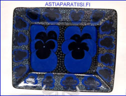 ARABIA, Stockmann 125 V juhlalautanen,Design:Birger Kaipiainen. sign, Arabia, Stockmann 000 / 200 kpl,Mitat 30 cm x 24 cm,1kpl.680�/kpl,( Tuote nro 300AM )