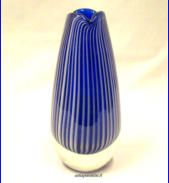 RIIHIM�EN lasi Vuokko 6431 taidelasi, Design:Nanny Still, suunniteltu: 1953,kork. n. 16,5 cm, 1kpl,350�