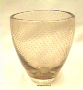 NUUTAJ�RVI,Taidelasi maljakko GN 16,Design:Gunnel Nyman,suunniteltu: 1947,kork. n. 12 cm, 1kpl,300�