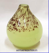 IITTALA,Taidelasi "P��ryn�" malli 3278,vihre�ns�vyinen opaalilasi, Design: Tapio Wirkkala,1947-1949-luvulta,Korkeus 11,5 cm, halkaisija 9,5 cm,350�
