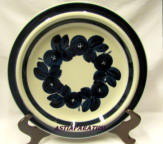 ARABIA , Anemone iso tarjoilulautanen,Design:Ulla Procop�.1961-1976-luku,Leveys 33,5 cm,1 kpl,95�/kpl 
