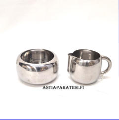 OPA, sokerikko ja kermakko,Design:Timo Sarpaneva,Suunniteltu 1970, kermakko Korkeus, n.5,8 cm, halkaisija, n.6 cm, sokerikko Korkeus,n. 5 cm, halkaisija,n.8 cm,pari.55�/yht.( Tuote nro 117TA )