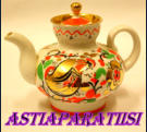 Lomonosov Porcelain St. Petersburg, Russia 1744 Small Tea Pot Magnificent Piece, 85�