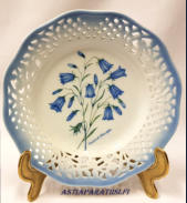 Flowers Plate Designed by Kaj  Beckmanhalkaisija n.19 cm,1kpl, 50�/kpl